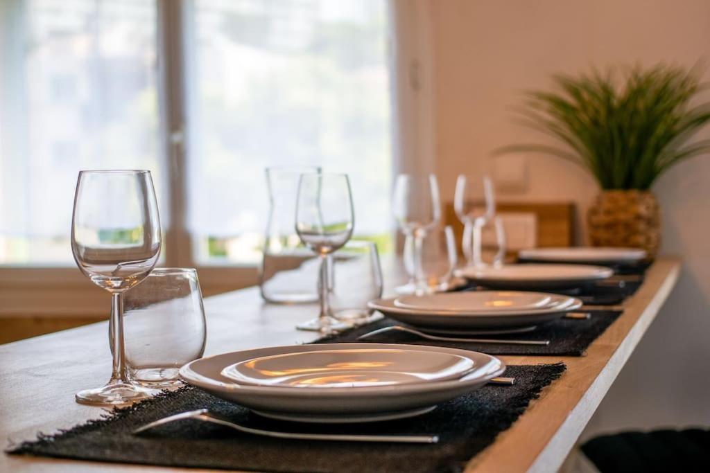 Fully Equipped Apartment With Parking 6 Beds Марсель Екстер'єр фото